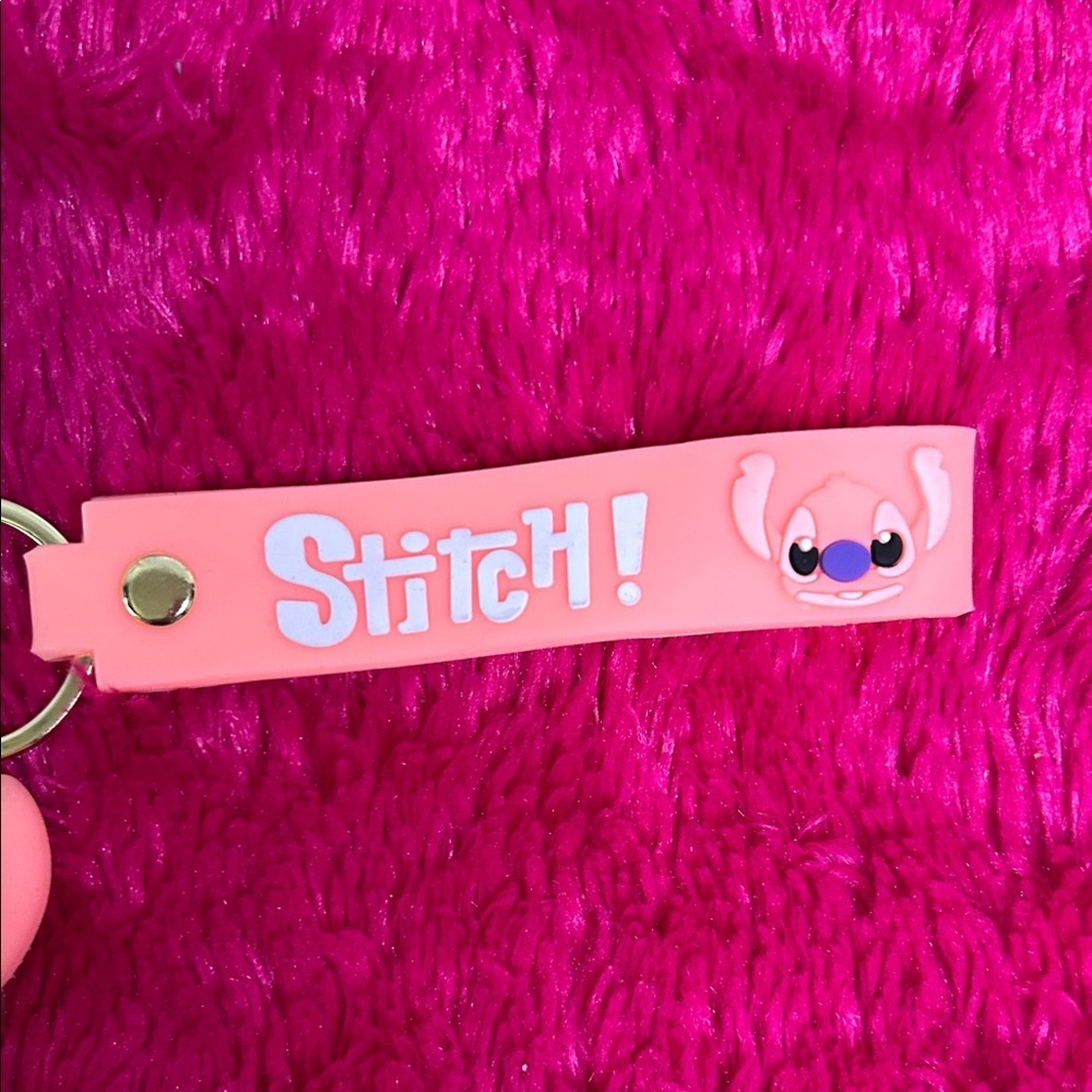 Stitch Pink Keychain for Kids - Picture 4 of 4